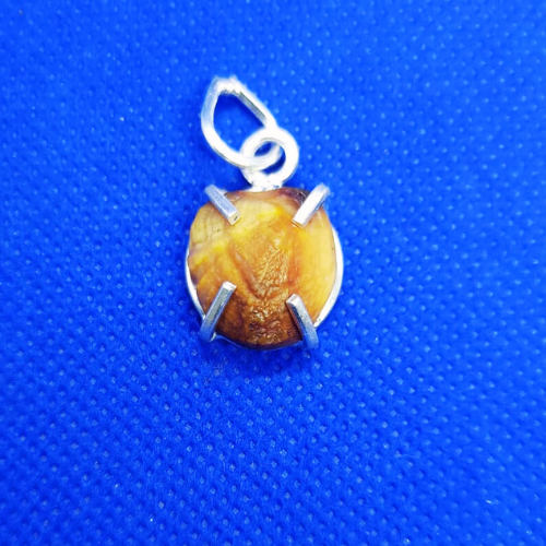 Brown Machmani Locket